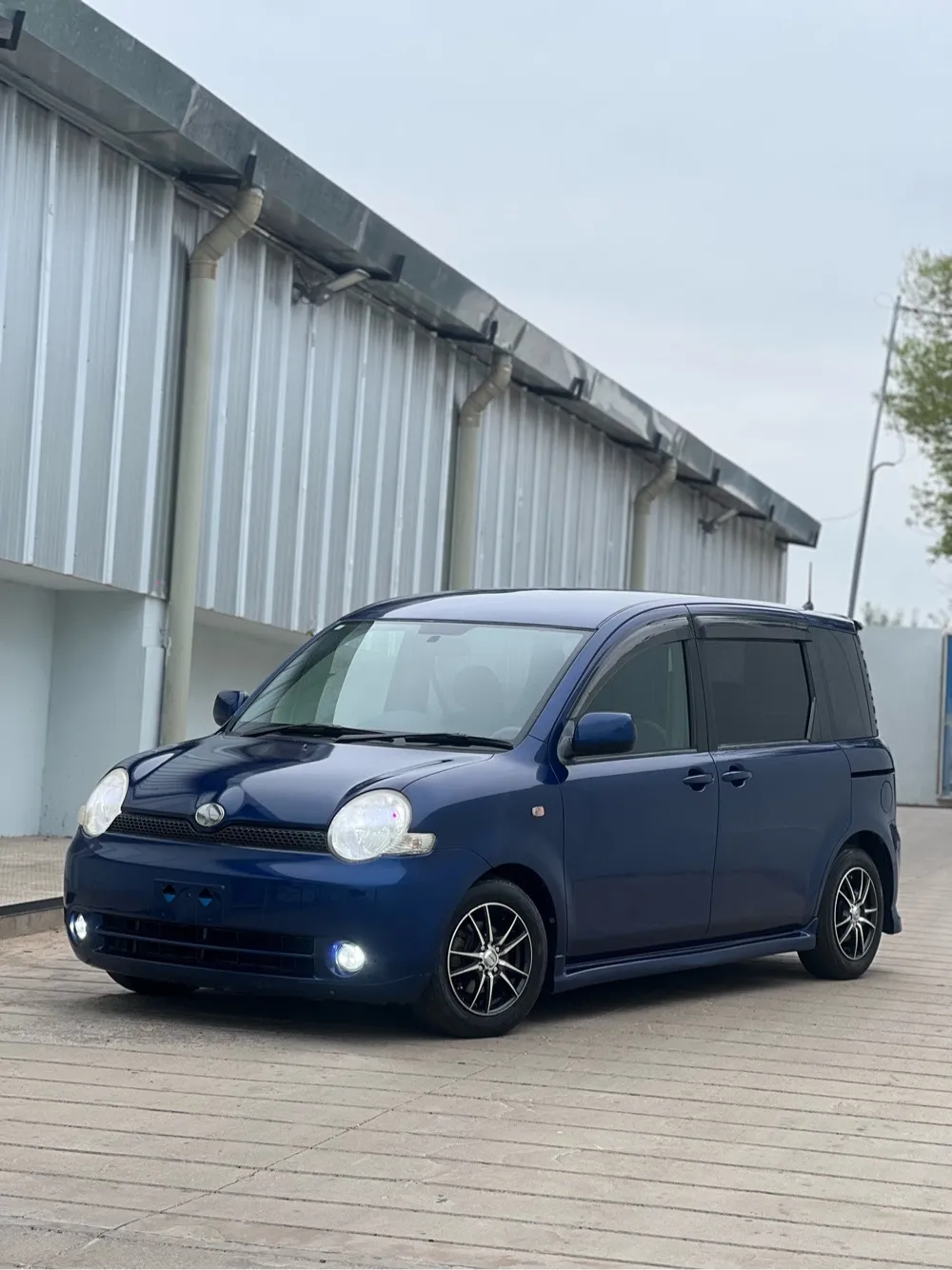 TOYOTA SIENTA 2006