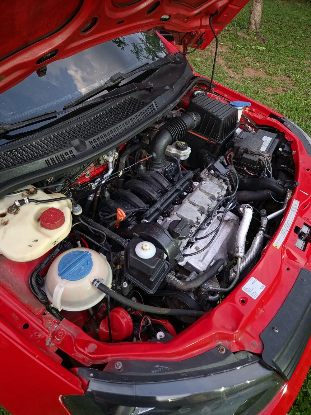 VOLKSWAGEN GOL SEDAN 2014, imagen 3