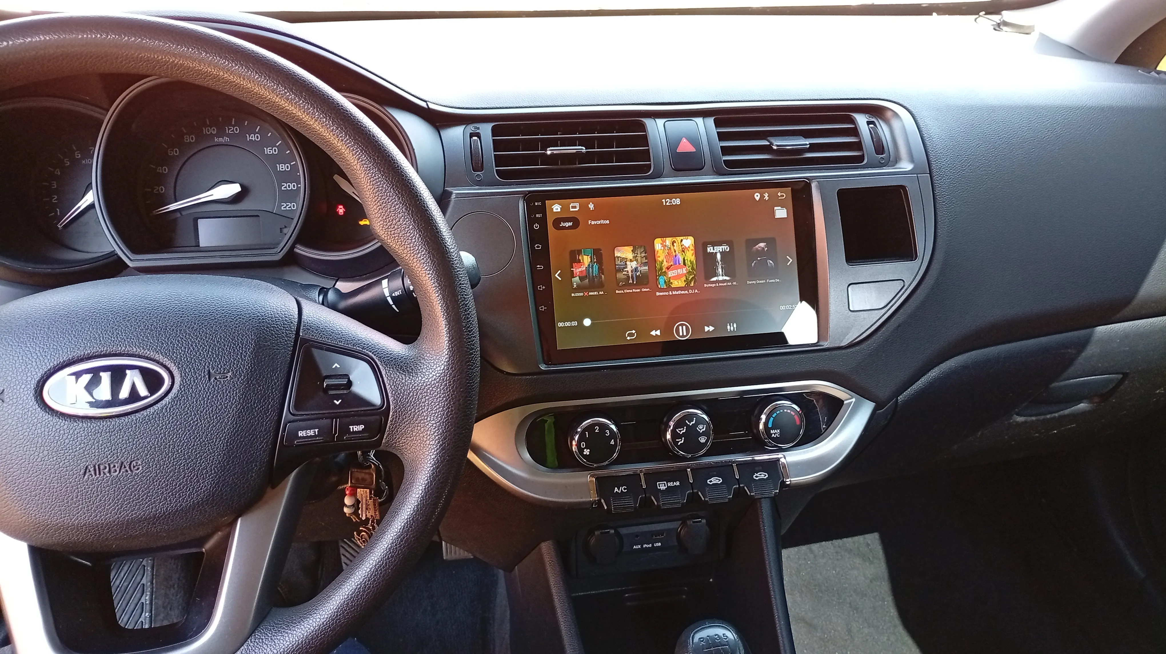 KIA RIO SEDAN 2012, imagen 2