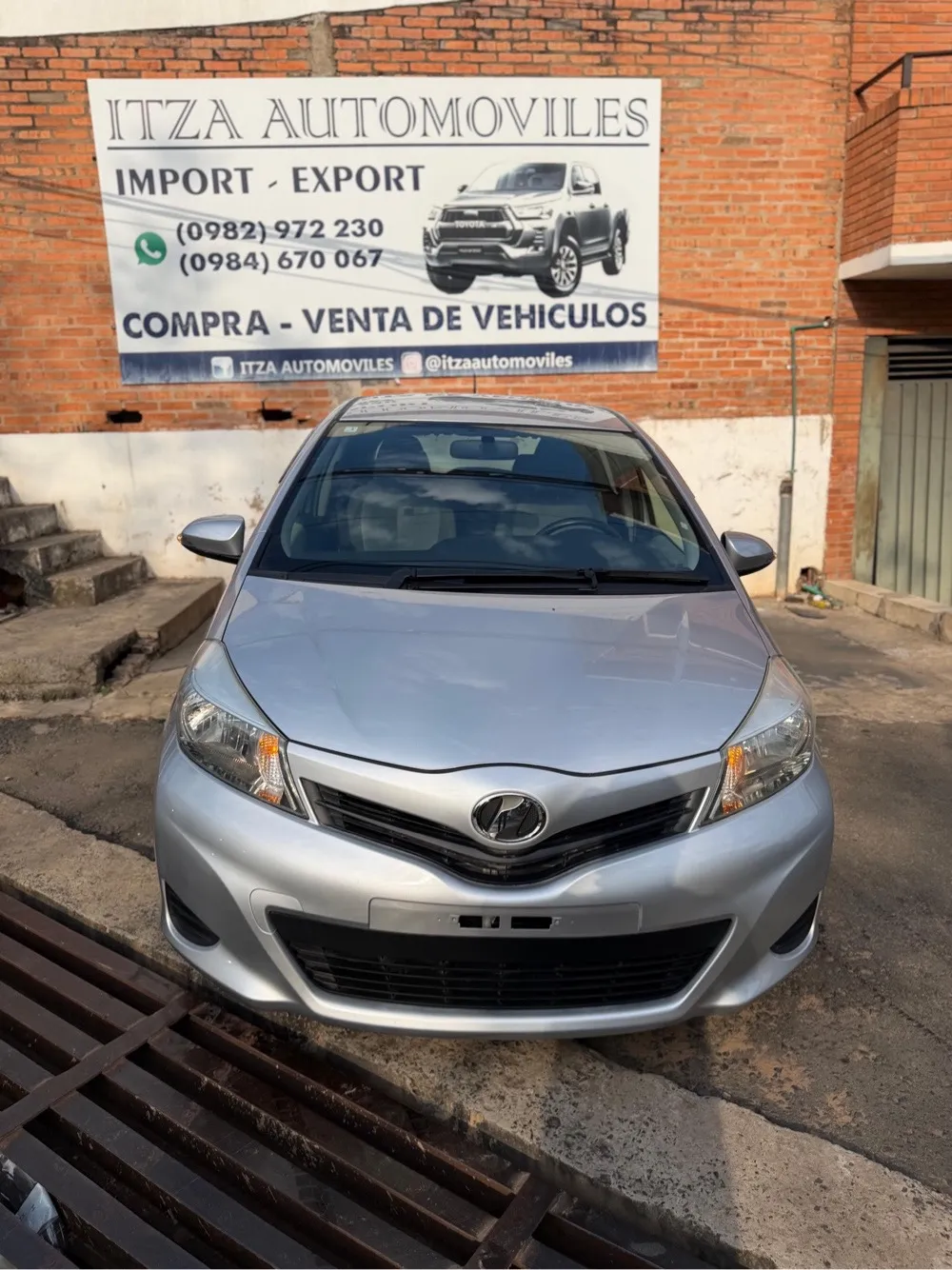 TOYOTA NEW VITZ 2013