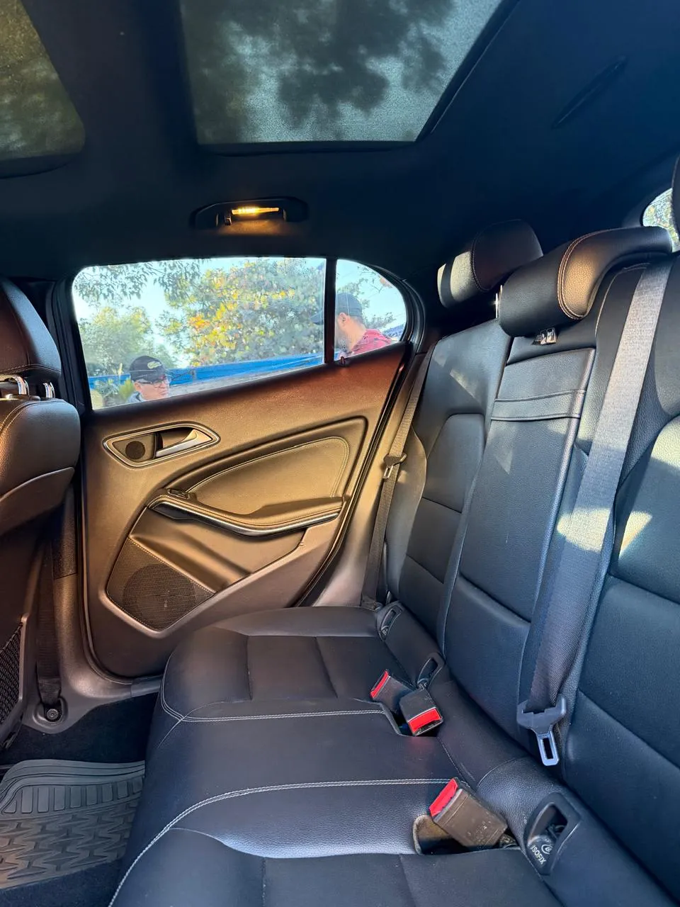 MERCEDES BENZ GLA200 2020, imagen 9