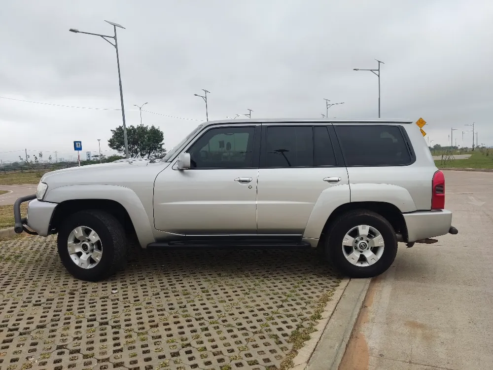 NISSAN PATROL GRX 2008, imagen 3