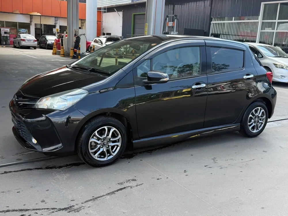 TOYOTA NEW VITZ 2015