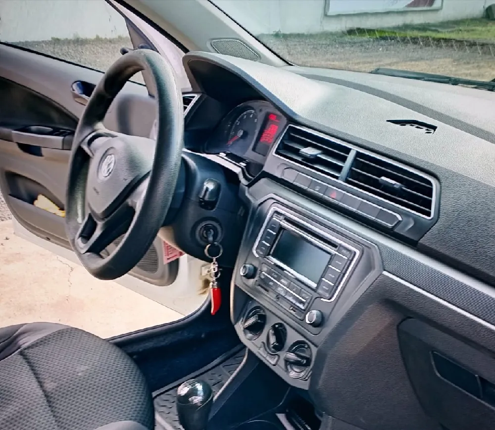 VOLKSWAGEN GOL 2019, imagen 4