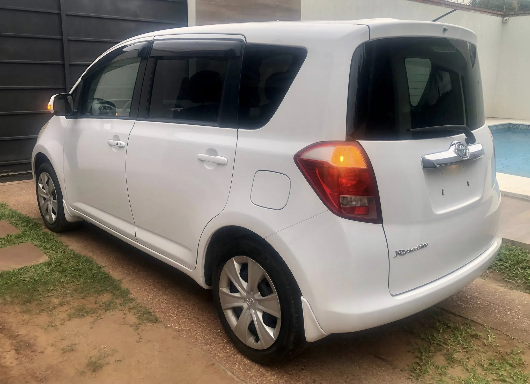 TOYOTA RACTIS 2006, imagen 2