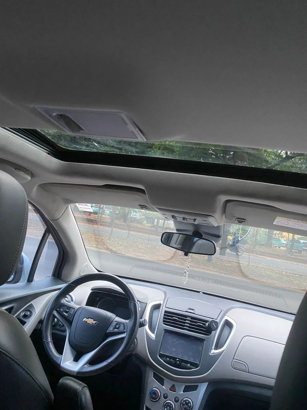 CHEVROLET TRACKER 2015, imagen 2