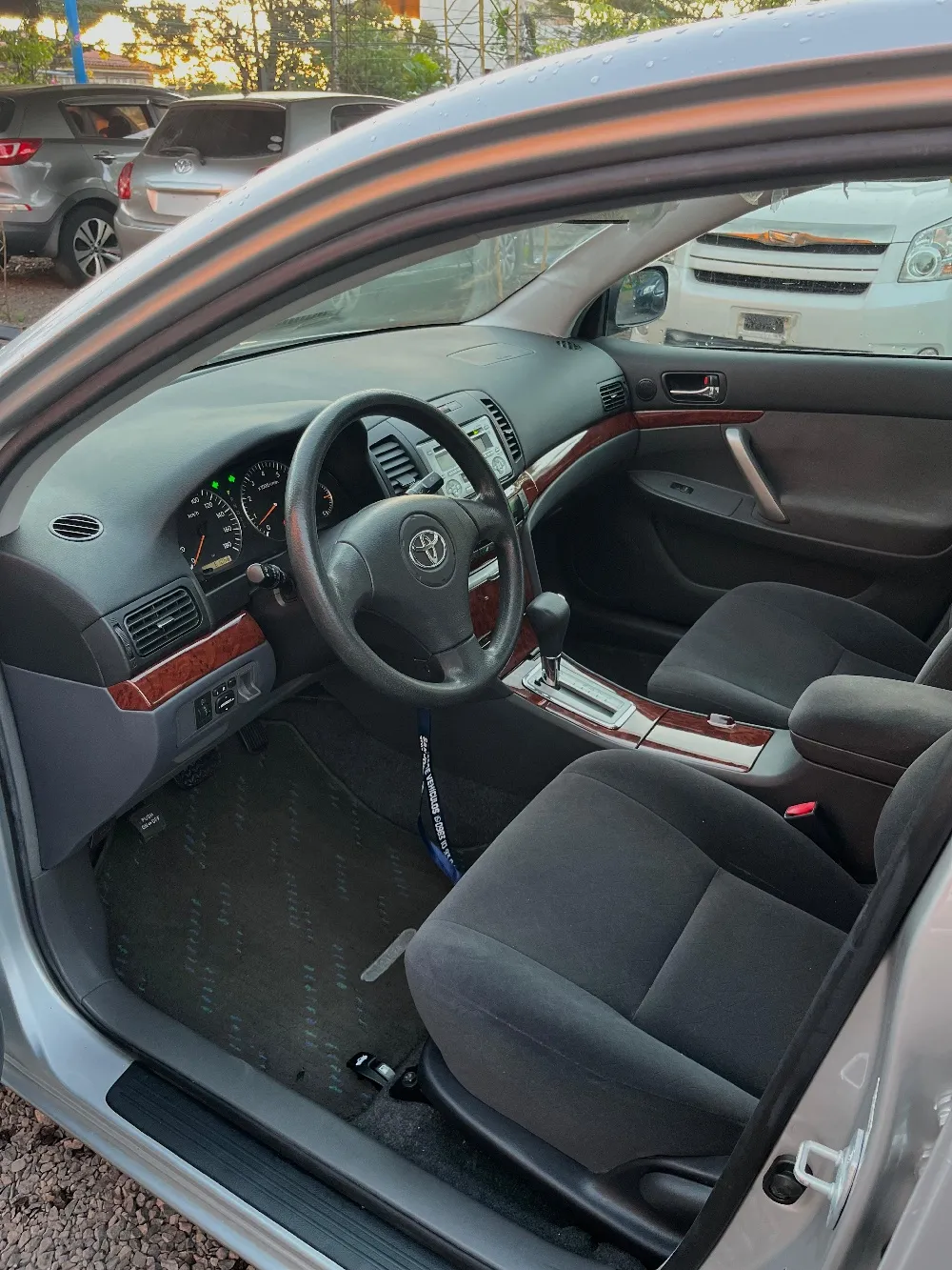 TOYOTA AURIS 2007, imagen 5