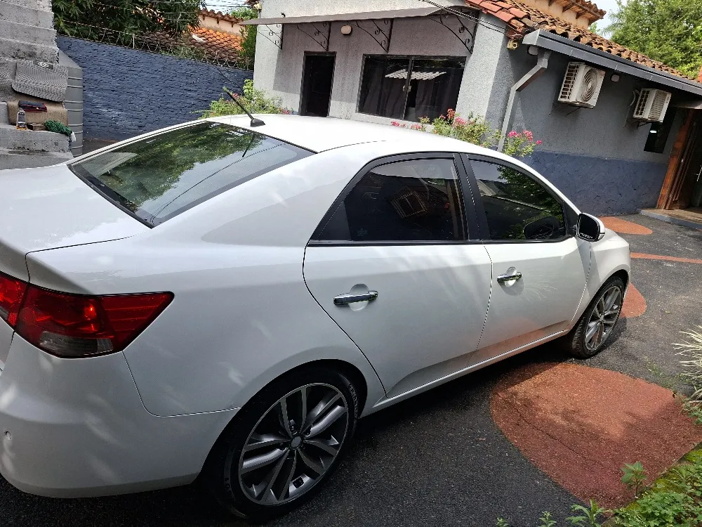 KIA CERATO 2012, imagen 5