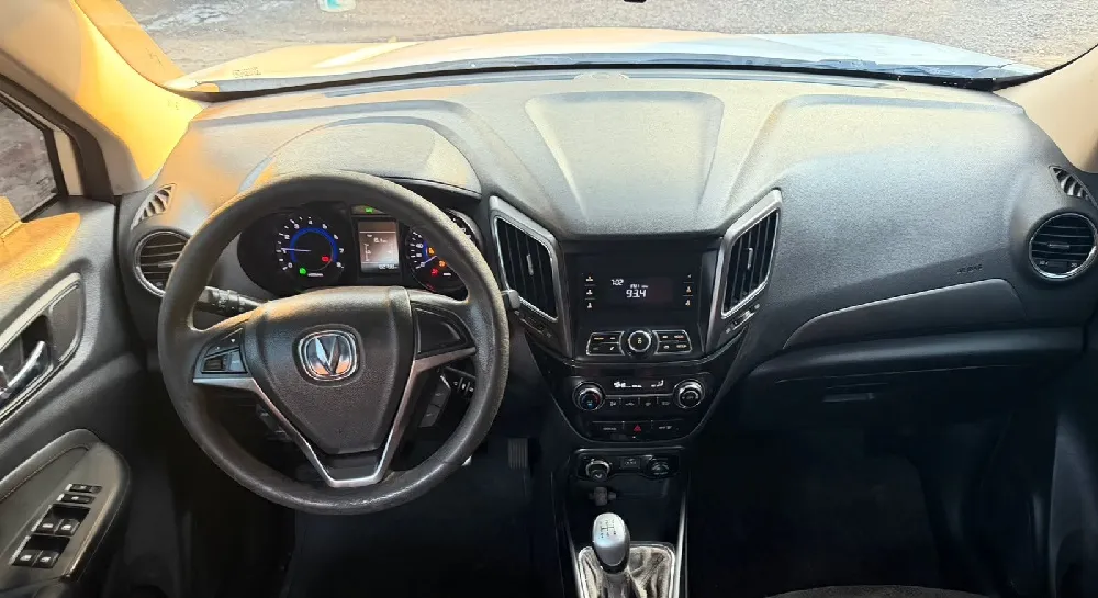 CHANGAN CS15 2018, imagen 6