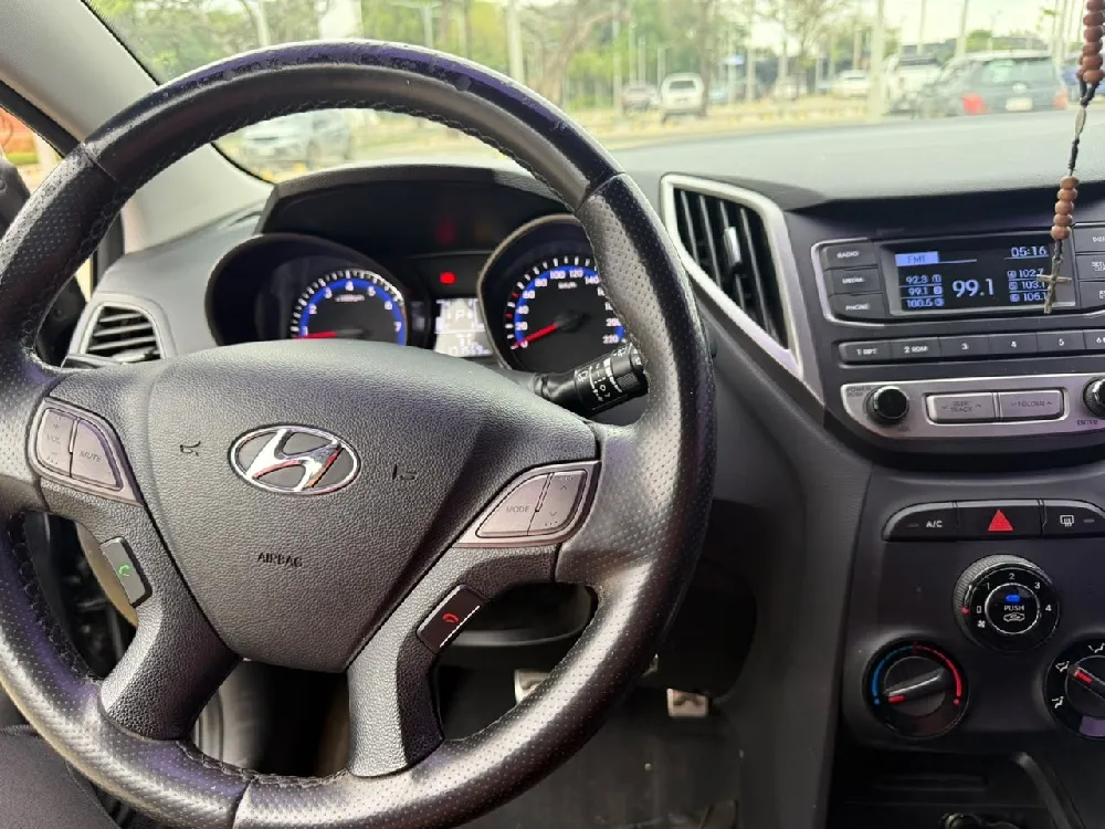 HYUNDAI HB20x 2017, imagen 5