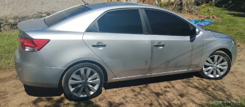 KIA CERATO 2010, imagen 3