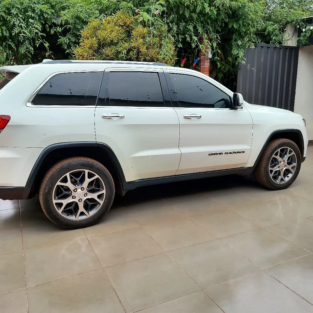 JEEP GRAND CHEROKEE 2020, imagen 4