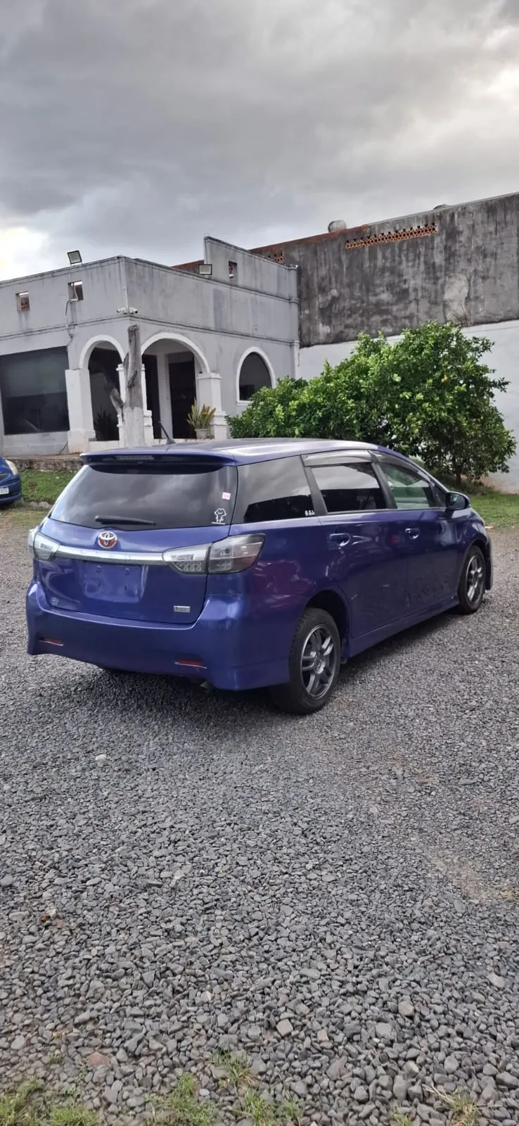 TOYOTA WISH 2012, imagen 2