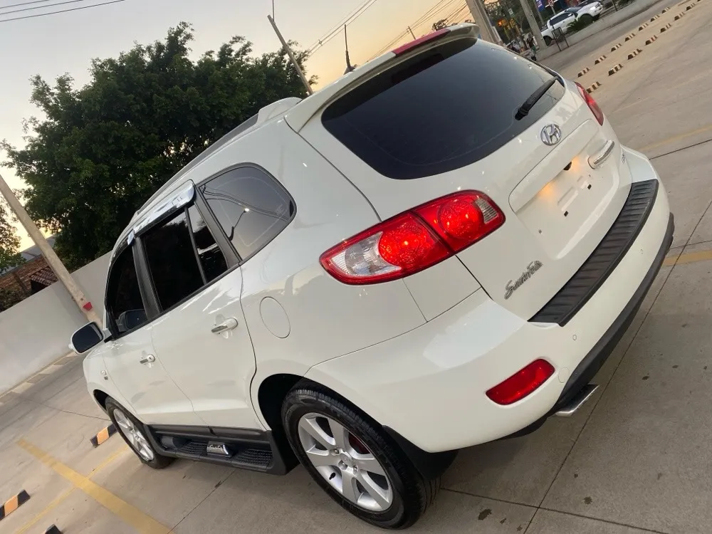 HYUNDAI SANTA FE 2009, imagen 3