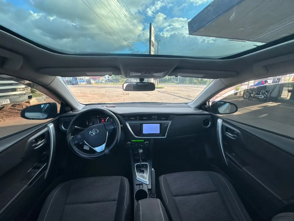 TOYOTA AURIS 2012, imagen 4
