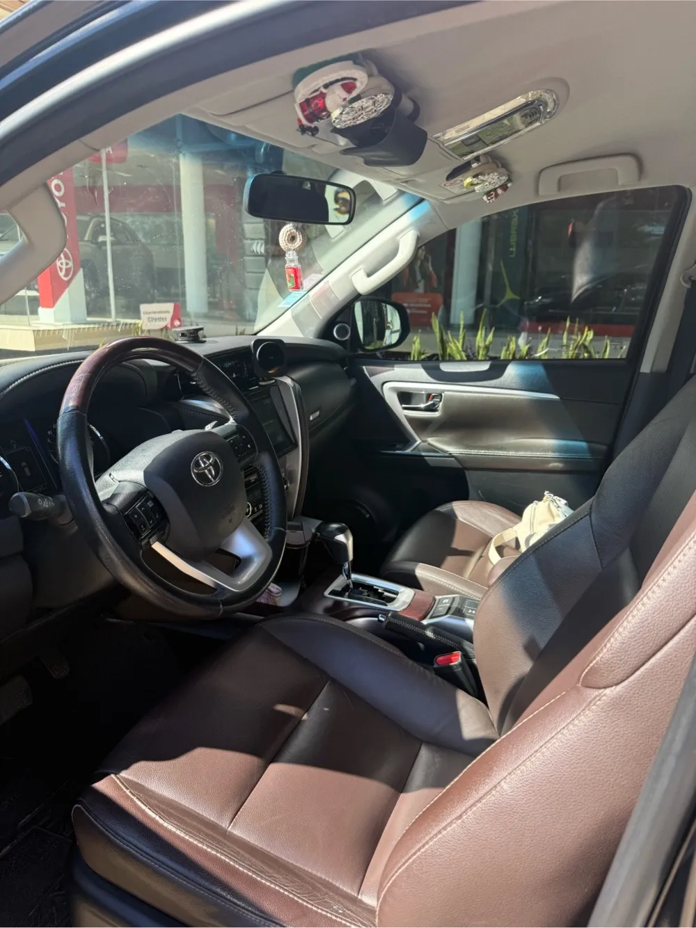 TOYOTA FORTUNER 2018, imagen 4