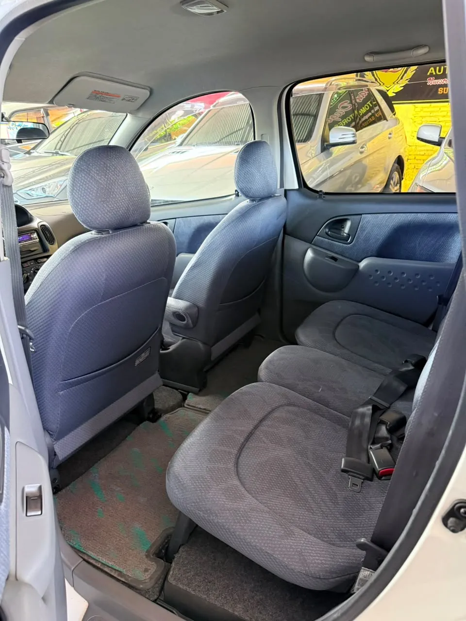 TOYOTA FUNCARGO 2004, imagen 2