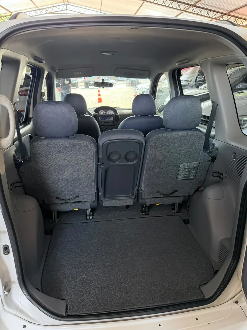 TOYOTA FUNCARGO 2004, imagen 6