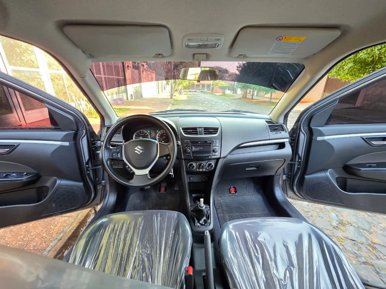 SUZUKI SWIFT 2017, imagen 4