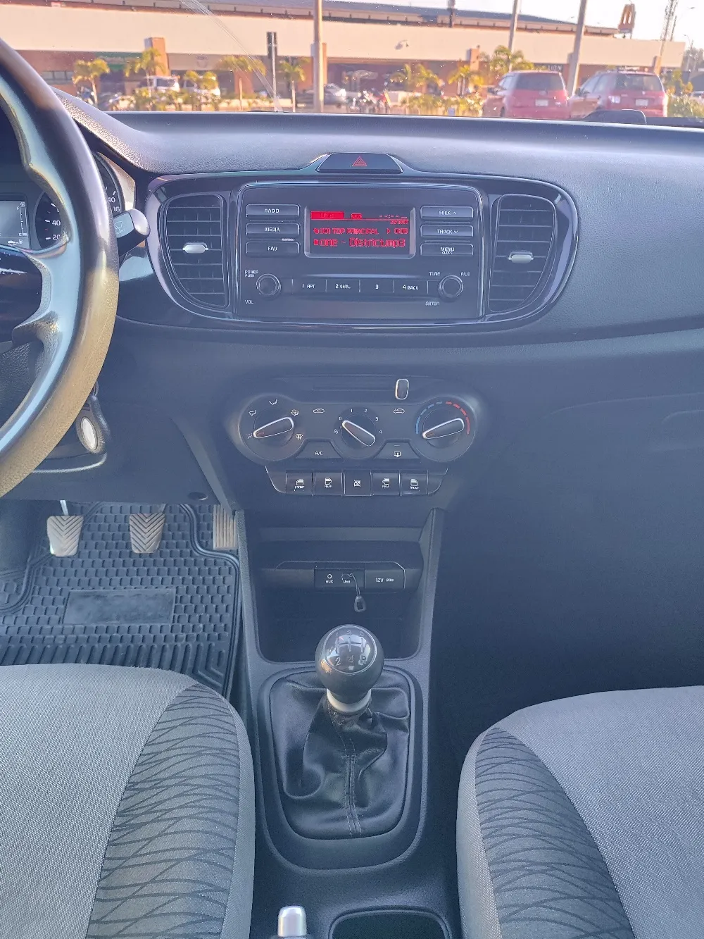 KIA SOLUTO 2021, imagen 5