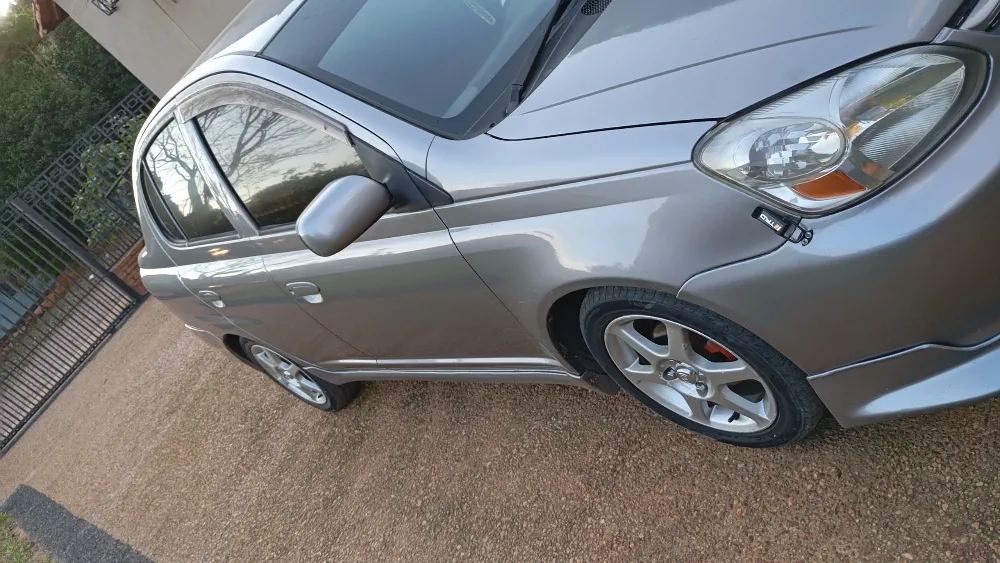TOYOTA PLATZ 2006, imagen 3