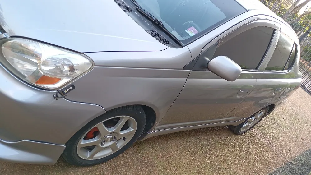 TOYOTA PLATZ 2006, imagen 4