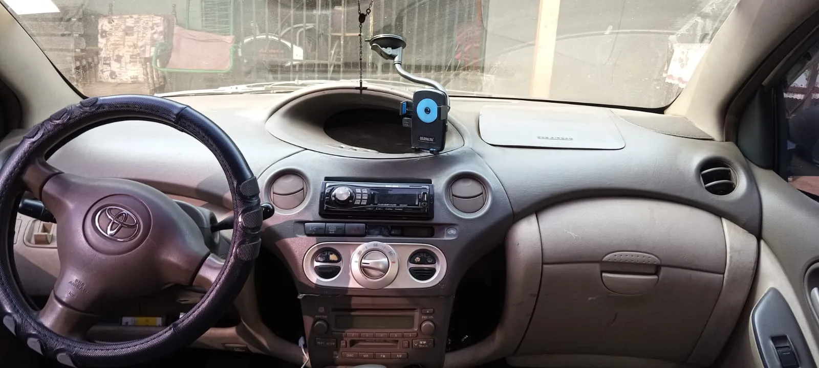 TOYOTA PLATZ 2005, imagen 2