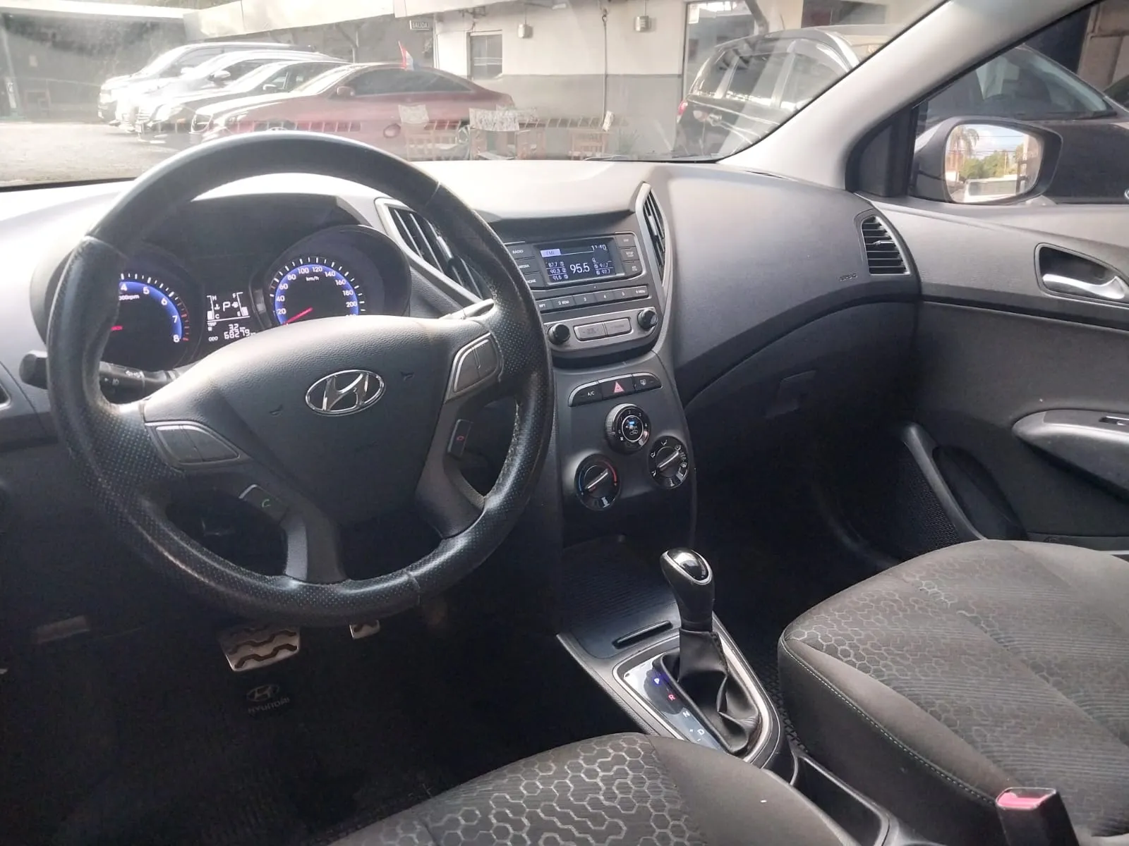 HYUNDAI HB20x 2018, imagen 5