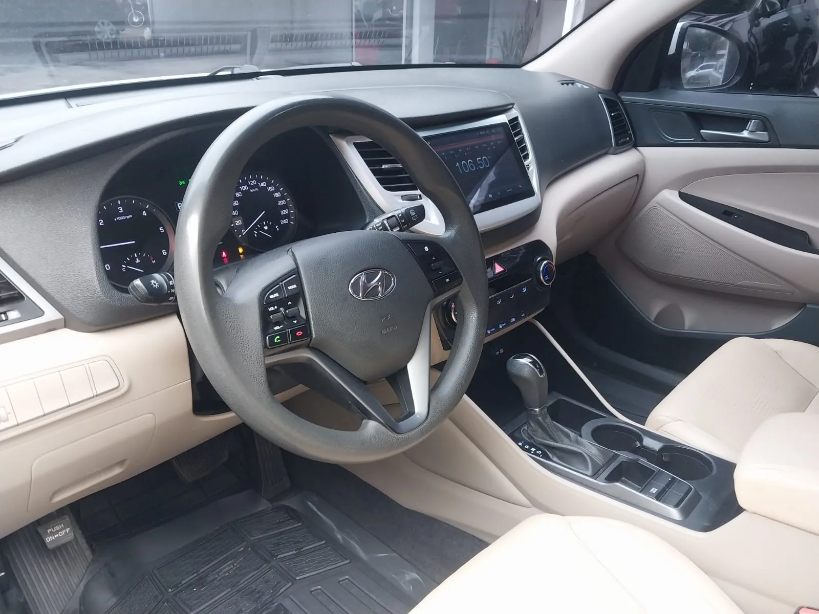 HYUNDAI TUCSON 2016, imagen 6