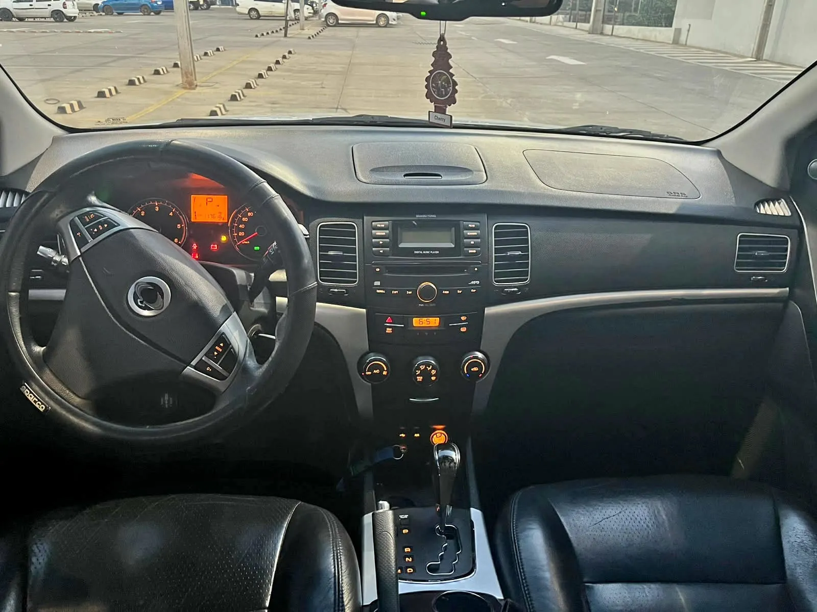SSANGYONG KORANDO 2011, imagen 6