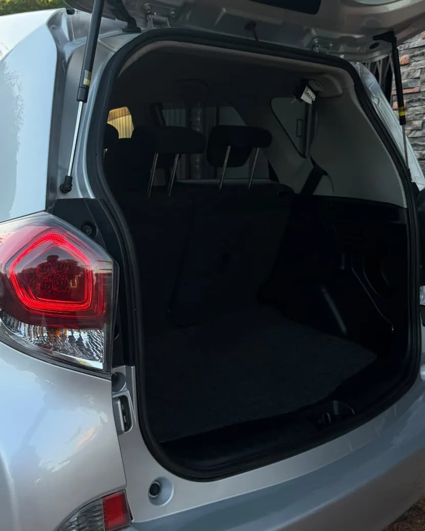 TOYOTA RACTIS 2015, imagen 7