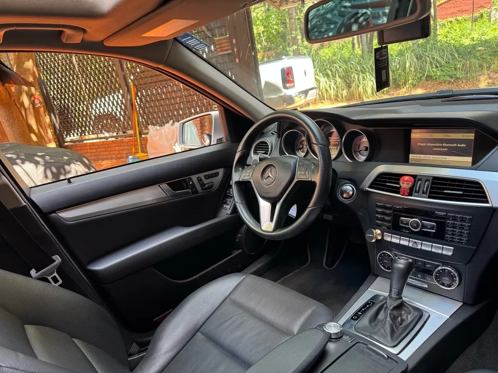 MERCEDES BENZ C200 2012, imagen 4