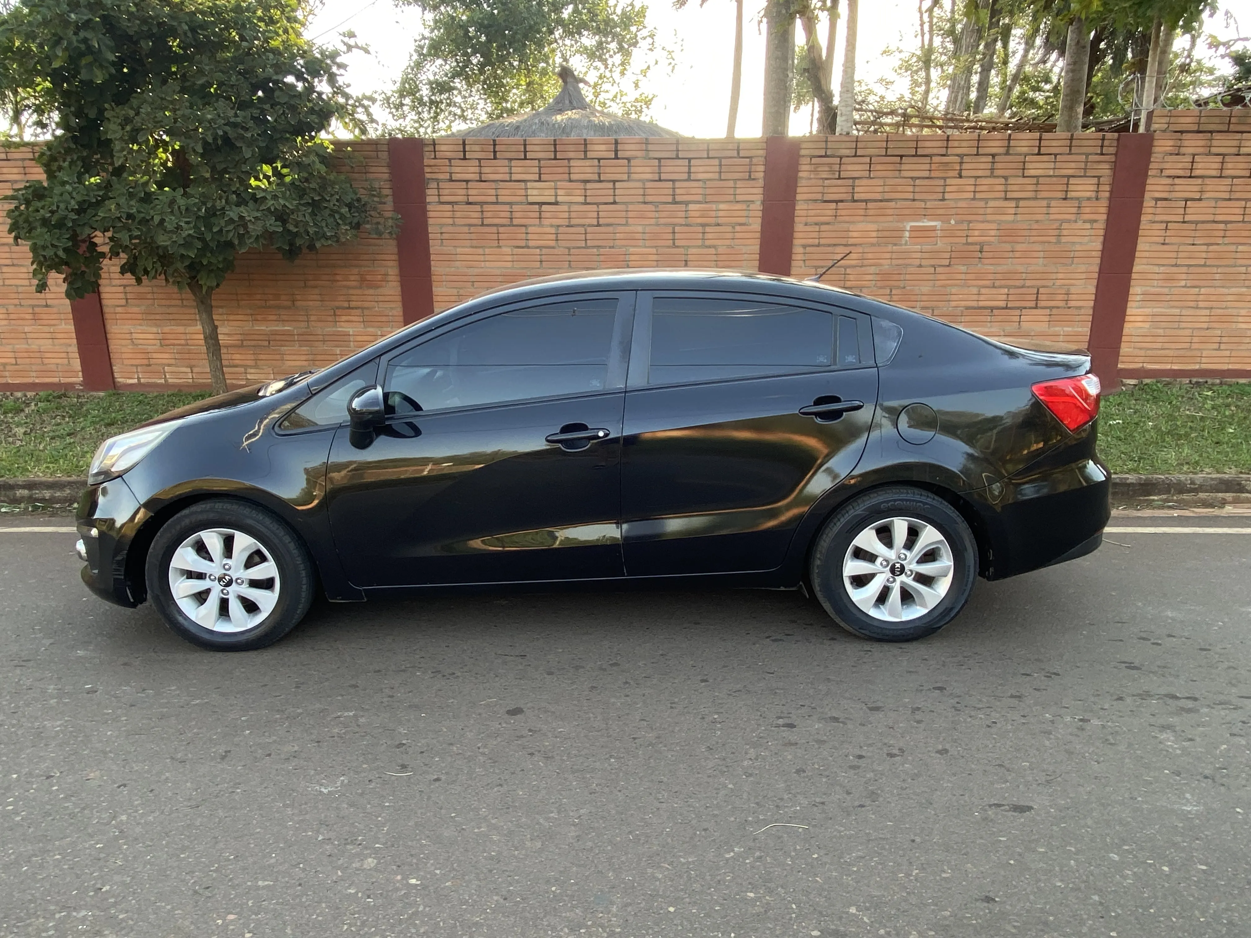 KIA RIO 2015, imagen 4