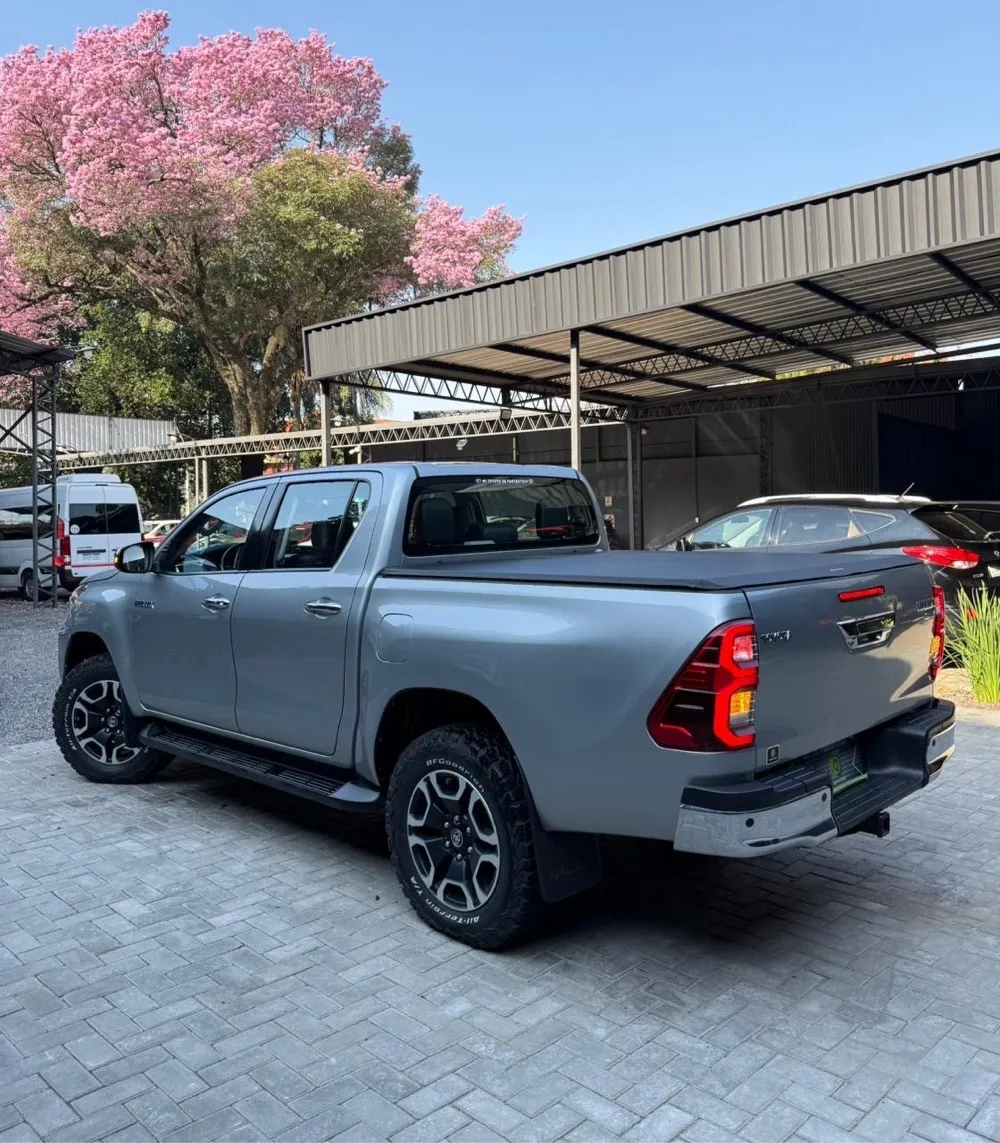 TOYOTA HILUX 2022, imagen 3