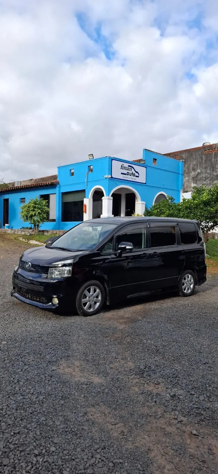 TOYOTA VOXY 2008, imagen 2