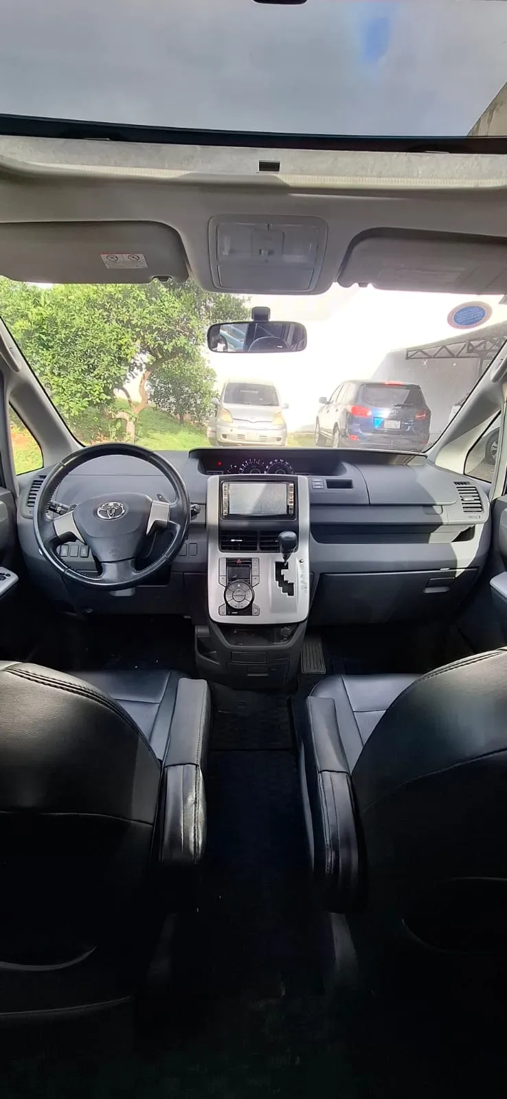 TOYOTA VOXY 2008, imagen 5