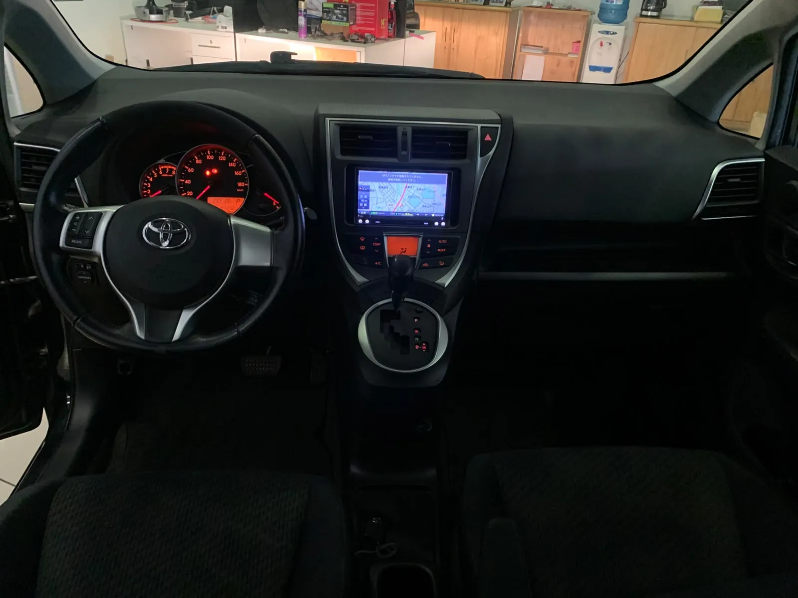 TOYOTA RACTIS 2014, imagen 5