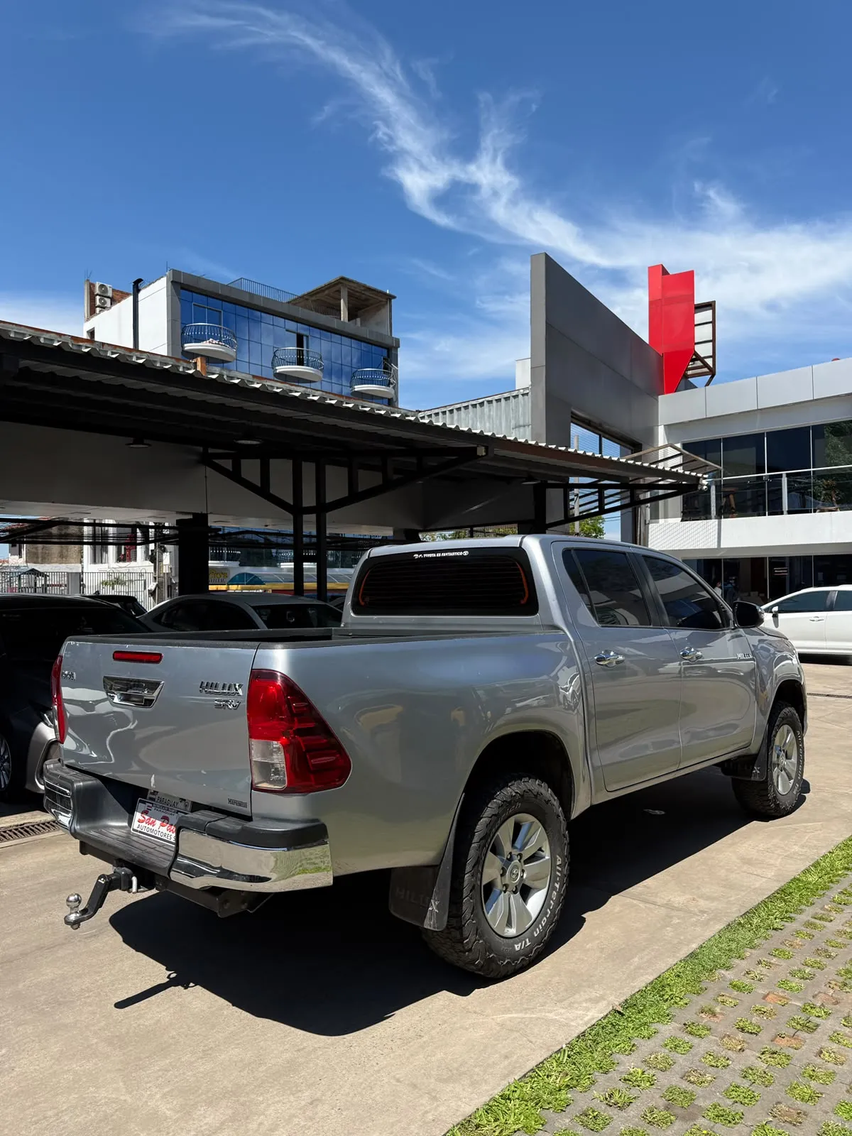 TOYOTA HILUX 2016, imagen 2