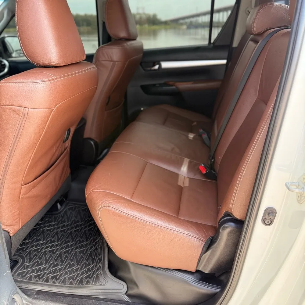 TOYOTA HILUX 2021, imagen 3