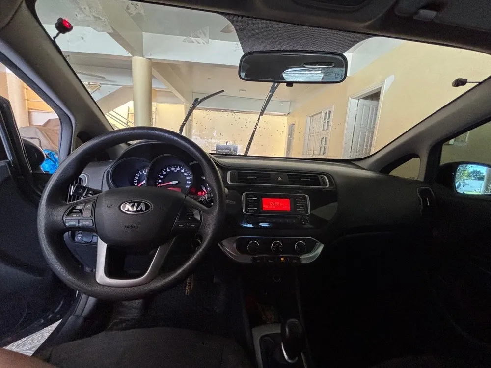 KIA RIO 2015, imagen 3