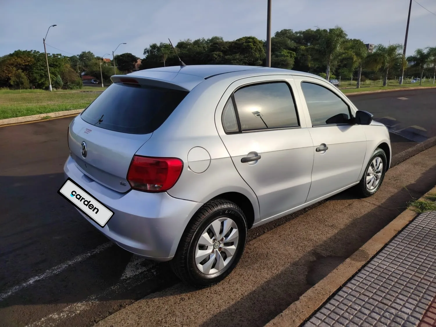 VOLKSWAGEN GOL 2014, imagen 2