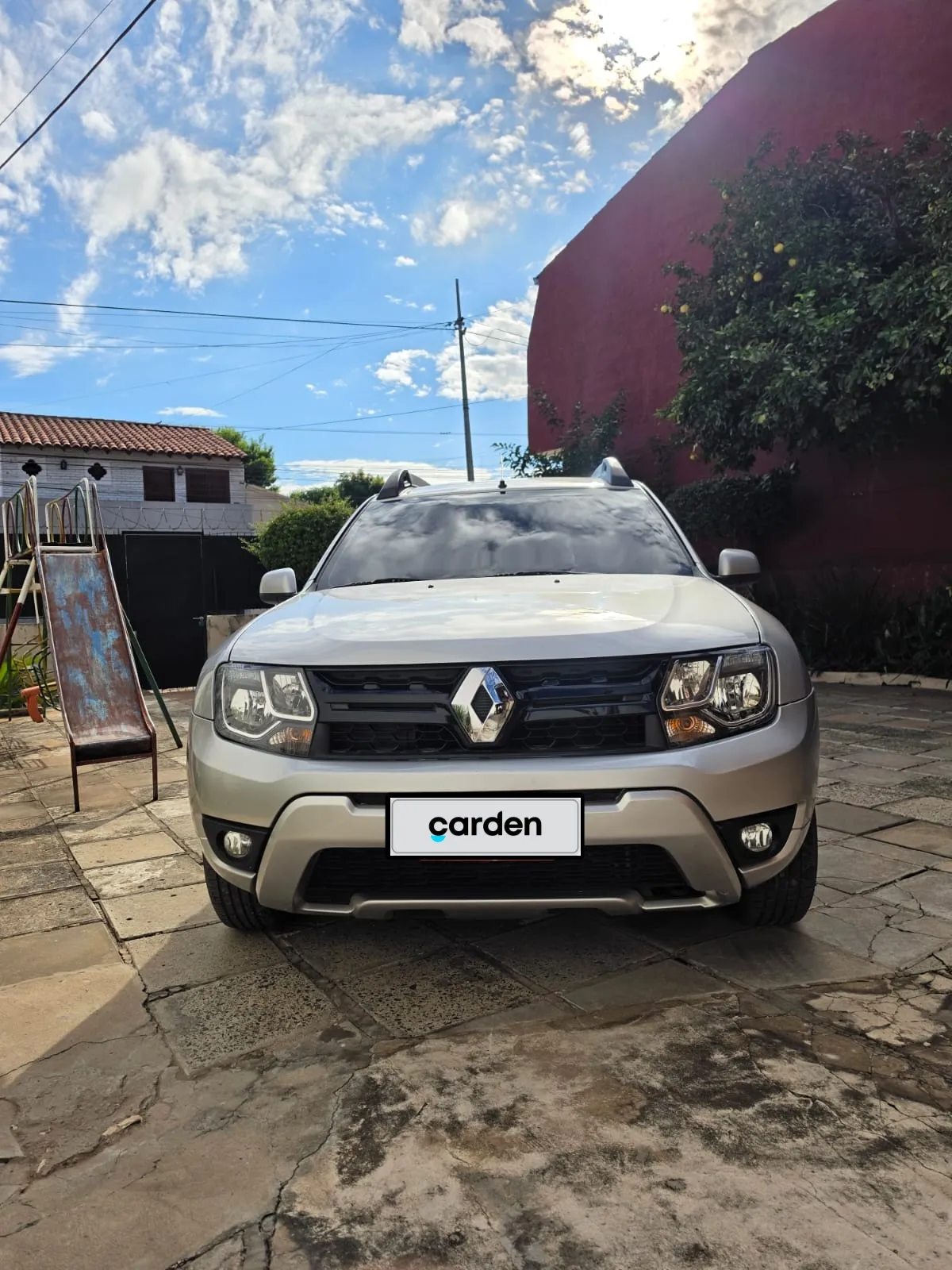 RENAULT DUSTER 2016