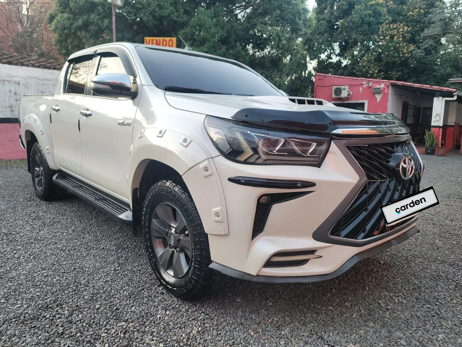 TOYOTA HILUX 2016